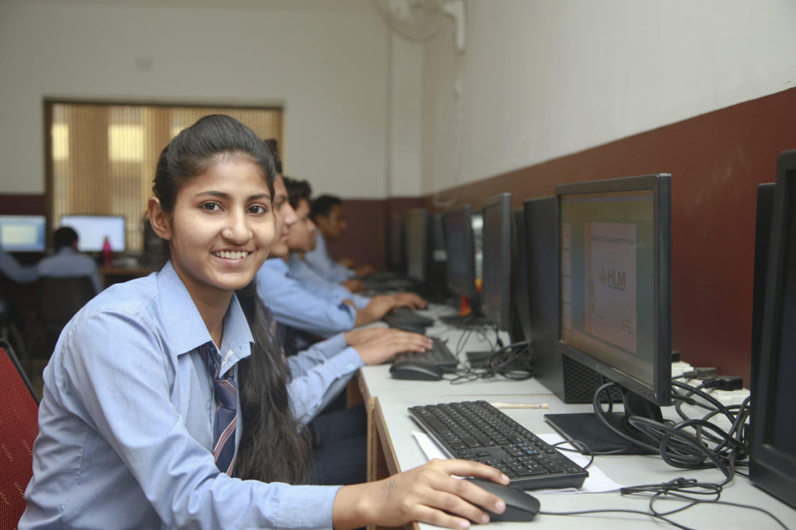 HLM Group of Institutions Ghaziabad Library & Labs photo 2